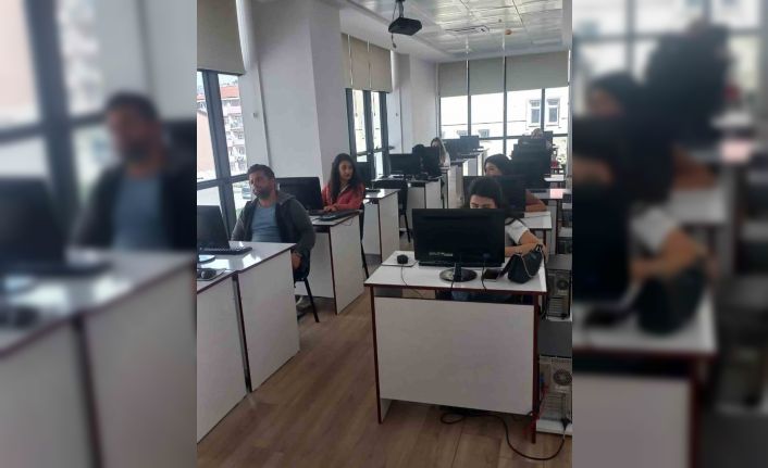 EBEGEM’de F klavye eğitim kursu başladı