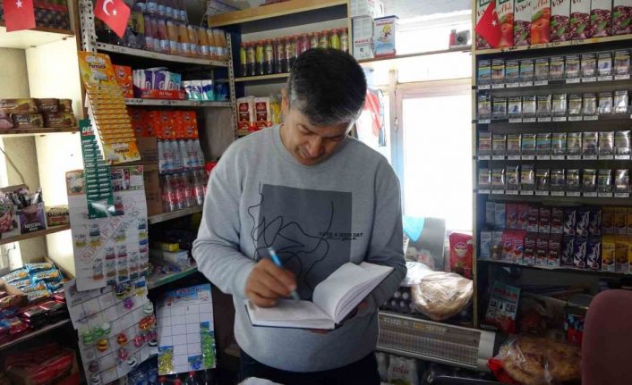 Hayırseverler bakkalın veresiye defterini sildi