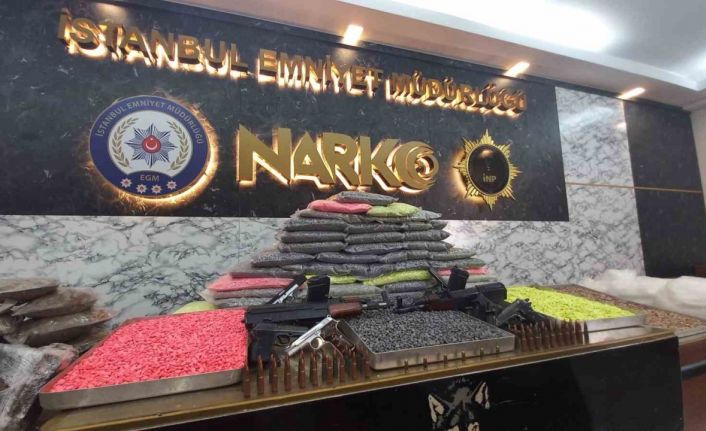 İstanbul’da zehir tacirlerine darbe: 773 kilo uyuşturucu madde ile 847 bin uyuşturucu hap ele geçirildi