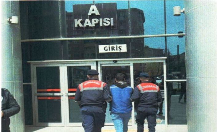 Jandarmanın titiz çalışması sonucu 20 bin TL’lik hırsızlığın şüphelileri yakayı ele verdi
