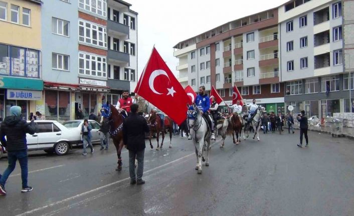 Kars’ta Özhaseki’yi atlı ciritçiler karşıladı
