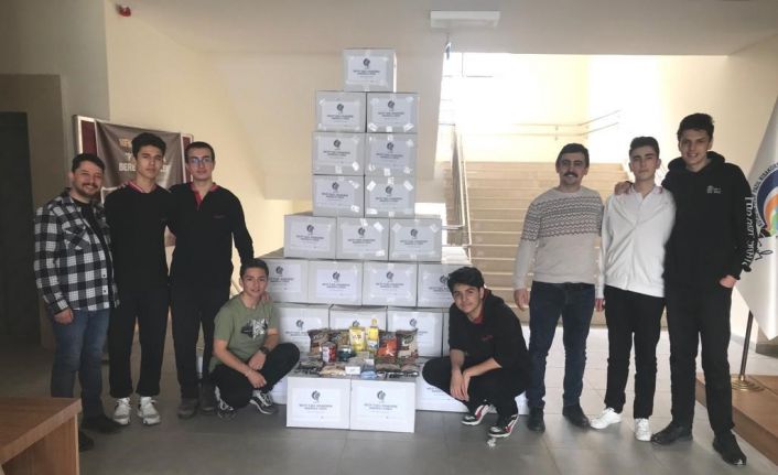 Kütahya’da 106 ihtiyaç sahibi aileye yardım kolisi