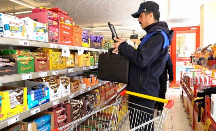 Melikgazi Zabıtası’ndan bayram öncesi pazar yeri ve market denetimi