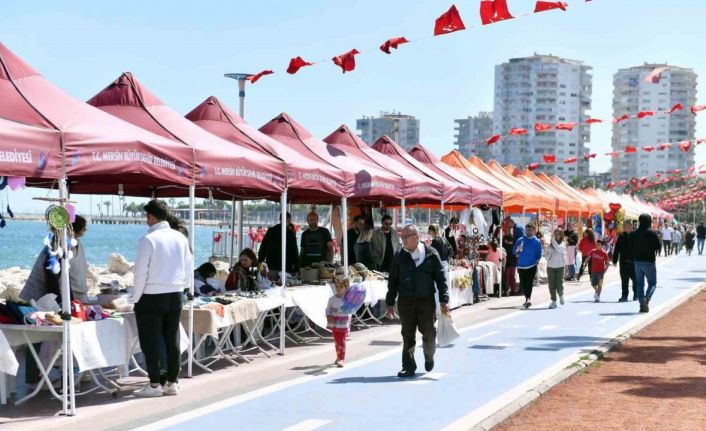 Mersin Büyükşehir Belediyesinin stantlarında bu kez depremzede üreticiler yer alıyor