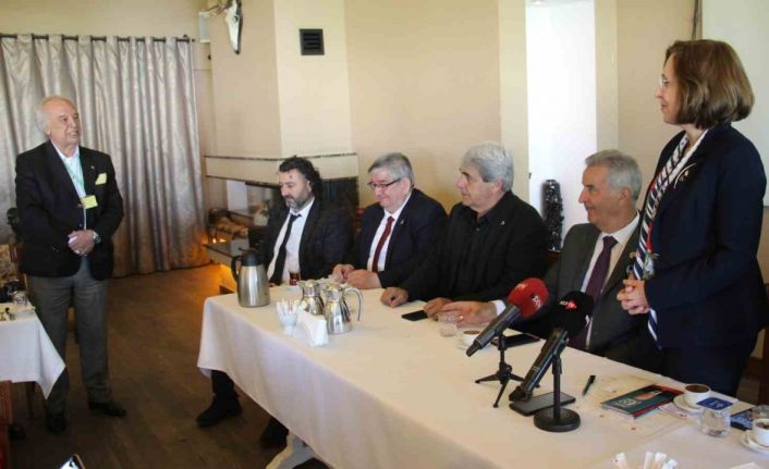 MHP’li vekil adayı Depboylu, seçime 2 hafta basınla bir araya geldi