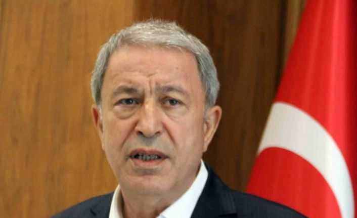 Milli Savunma Bakanı Akar: "Zeytin Dalı ve Fırat Kalkanı bölgelerinde 10 terörist etkisiz hale getirildi"