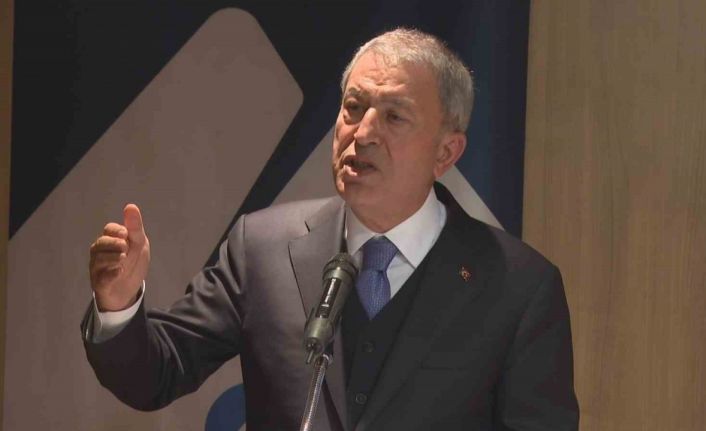 Milli Savunma Bakanı Akar’dan ’terörle mücadele’ vurgusu