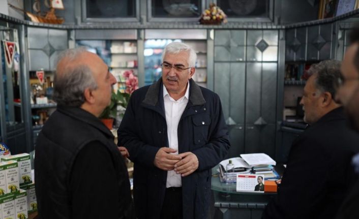 Öz; “Verilene razı olan ülkeden, hakkını arayan ülkeye”