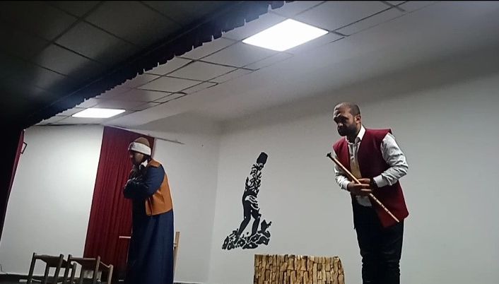 Özalp’te ‘Aşka Yanmalı Mevlana’ oyunu sahnelendi