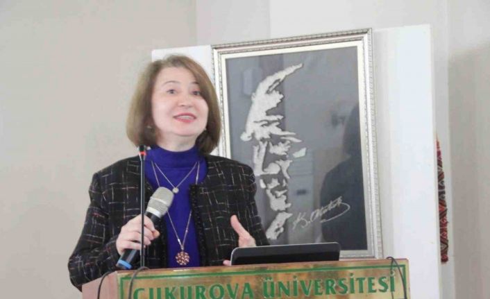 Prof. Dr. Aysan: "Bakteriler yeryüzünün en başarılı kimyacılarıdır"