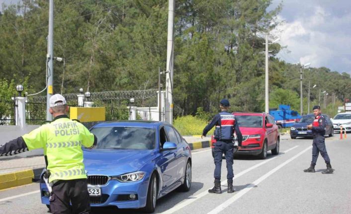 Ramazan bayramı öncesi Marmaris’te yol kontrolleri arttırıldı
