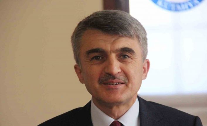 Rektör Uysal: "DPÜ, asrın felaketi ile ilgili elinden geleni yapıyor"