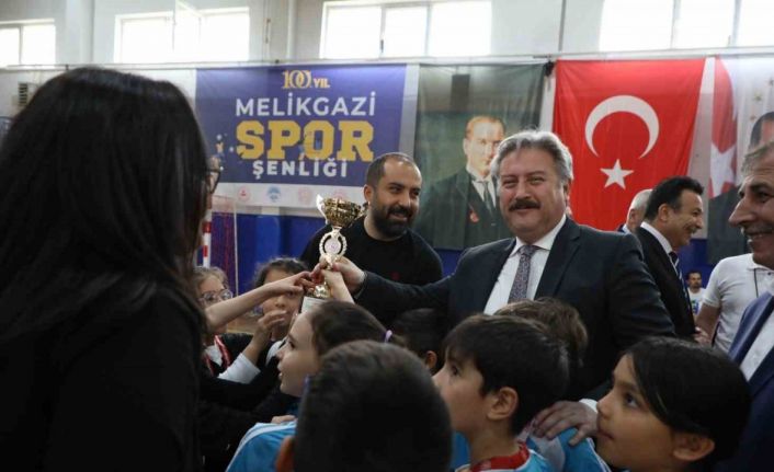 Şenlikte yetenekli sporcular keşfedilecek