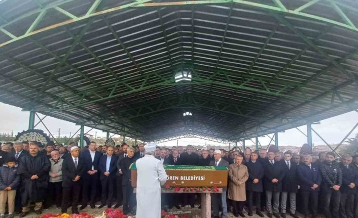 Şoförü tarafından öldürülen eski ATO Başkanvekili Aypek toprağa verildi