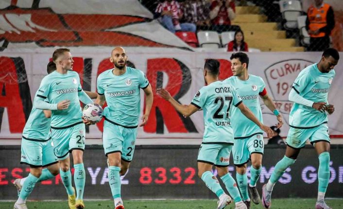 Spor Toto Süper Lig: FTA Antalyaspor: 1 - Sivasspor: 2 (Maç sonucu)