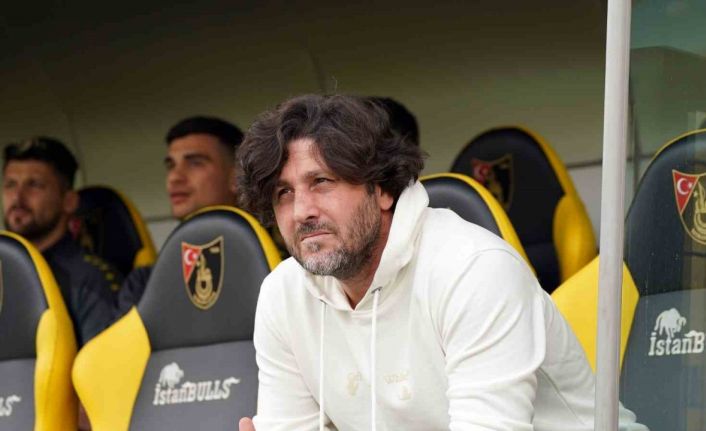 Spor Toto Süper Lig: İstanbulspor: 1 - Medipol Başakşehir: 0 (İlk yarı)