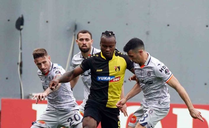 Spor Toto Süper Lig: İstanbulspor: 1 - Medipol Başakşehir: 0 (Maç sonucu)