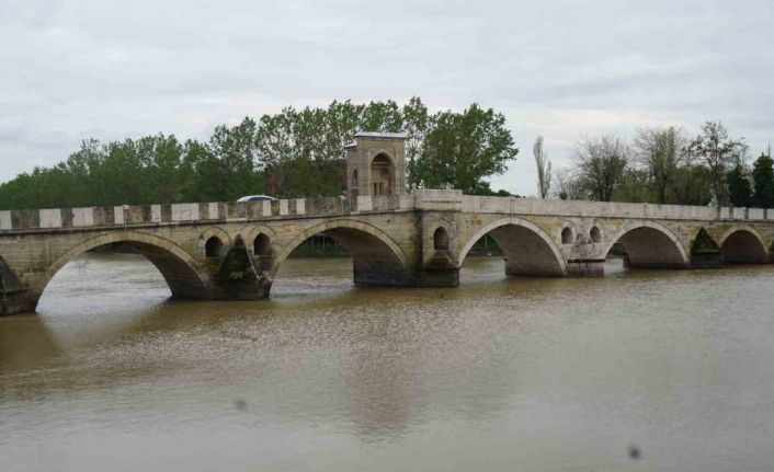 Tunca ve Meriç Nehirlerinin debileri son 1 ayda 3 kat arttı