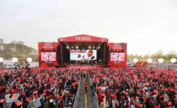 19 Mayıs coşkusu Karsu ile yaşandı