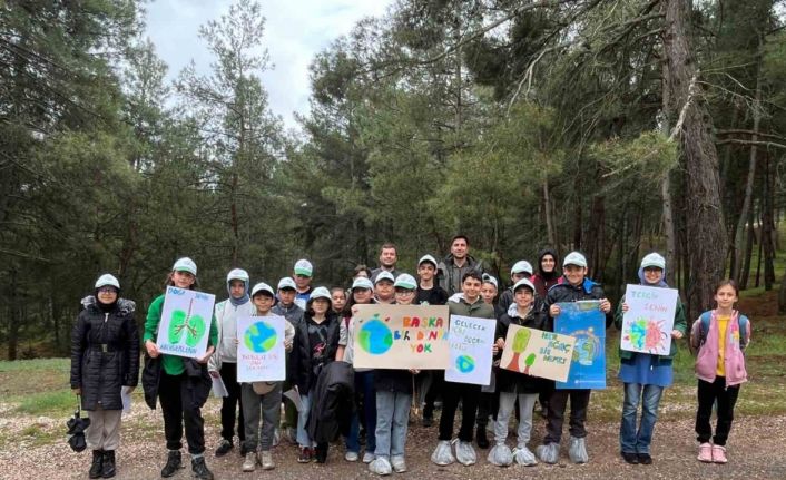 1 Eylül İmam Hatip Ortaokulu öğrencilerinden “Doğanın Sesine Kulak Ver” projesi