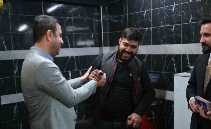 AK Parti İstanbul Milletvekili adayı Ramazan Arkan 1 Mayıs’ta işçiler ile buluştu