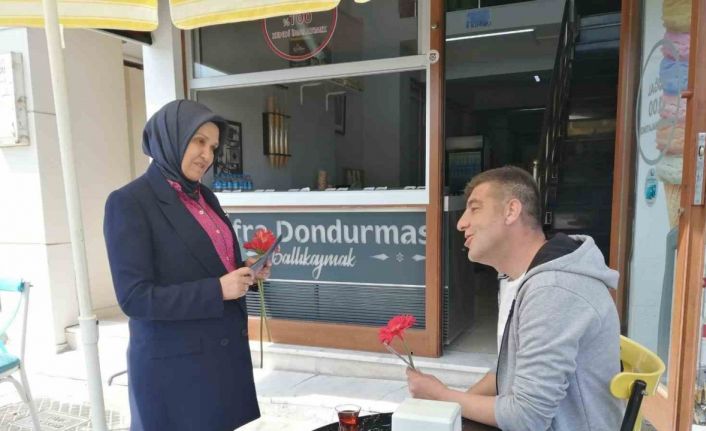 AK Parti Milletvekili adayı Öztürk: "Bu seçim siyahla beyazın ayrıldığı bir seçim”