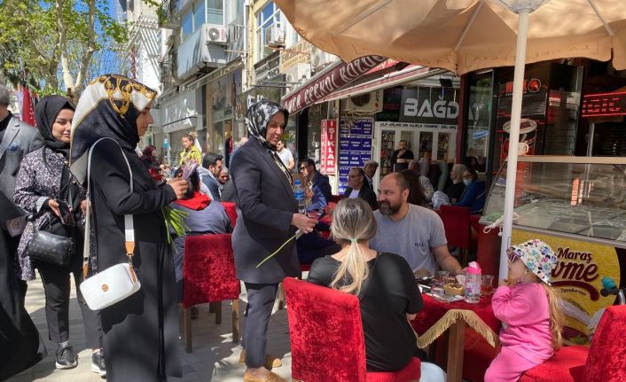 AK Parti Vekil Adayı Öztürk, Maltepelilerle buluştu, esnafı ziyaret etti