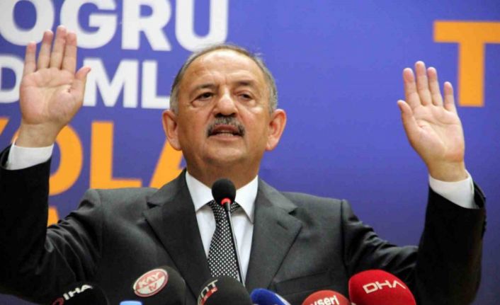 AK Partili Özhaseki’den Özdağ’a: "Bir kırmızı plakalı araç gösterdiler diye niye kendinden geçtin?"