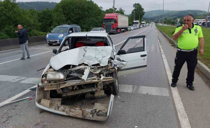 Alkollü araç kullanmaktan ehliyetine 5 yıl el konulan sürücü yine alkollü araç kulandı: 2 yaralı