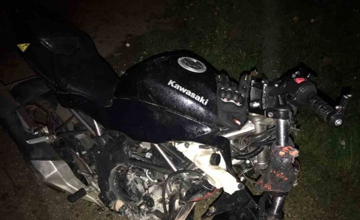 Alkollü otomobil kullanıyordu, karşı yönden gelen motosiklete çarptı: 1 yaralı