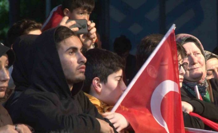 Arnavutköy’de İstanbul’un fethinin 570. yılı coşkuyla kutlandı