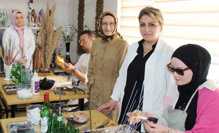 Asırlık el sanatı yaşatılmaya çalışılıyor