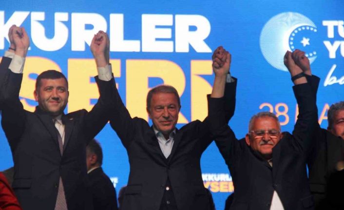 Bakan Akar: "Türkiye teröre son vermekte ne kadar kararlı olduğunu belirtti. Bundan sonrası bize kalmış"