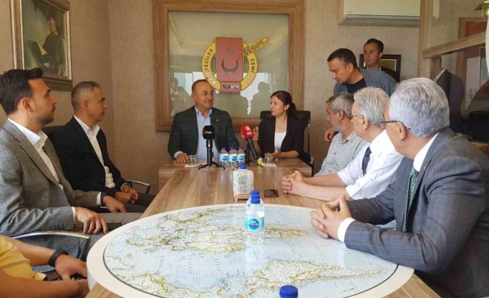 Bakan Çavuşoğlu: "Almanya’nın Türklere yapılan saldırıları aydınlatma konusunda maalesef sicili temiz değil"