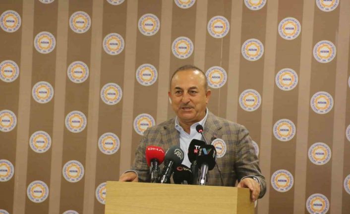 Bakan Çavuşoğlu: "Büyükelçiliğimiz çalışanlarını, özellikle güvenlik görevlilerini bir operasyonla büyükelçiliğimizden çıkardık"