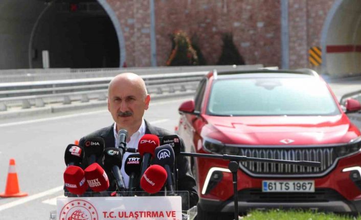 Bakan Karaismailoğlu: “Yeni Zigana Tüneli’ni 3 Mayıs’tan itibaren 100 binin üzerinde araç kullandı”