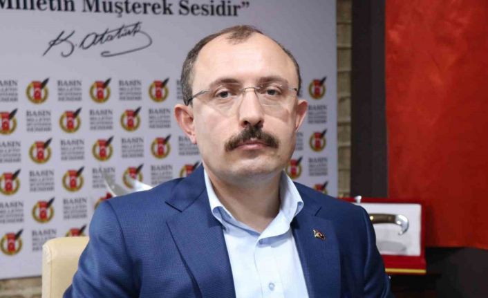 Bakan Muş’tan otomobil bayilerine ceza açıklaması: "Liste fiyatı üzerinde fiyat talep etmişler"
