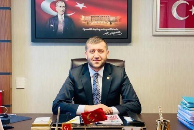 Baki Ersoy müjdeyi verdi: İthal taze karkas sığır eti satışı 160 TL’den yapılacak