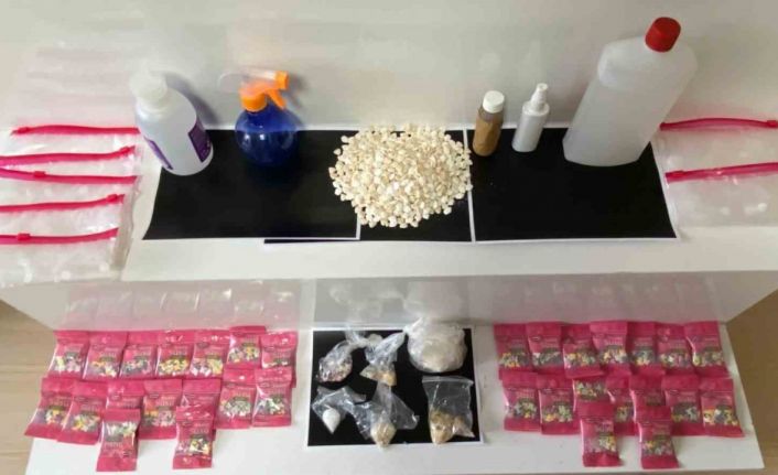 Balıkesir’de 3 şahsa uyuşturucu operasyonu