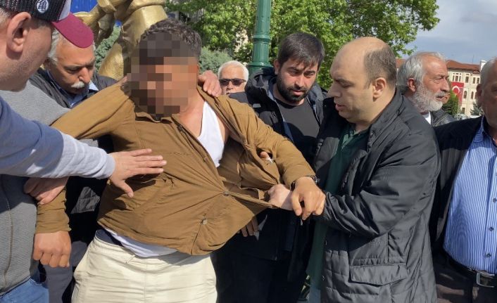 Bankamatikten 50 bin lira çaldı, kaçmaya çalışırken vatandaşlar yakaladı