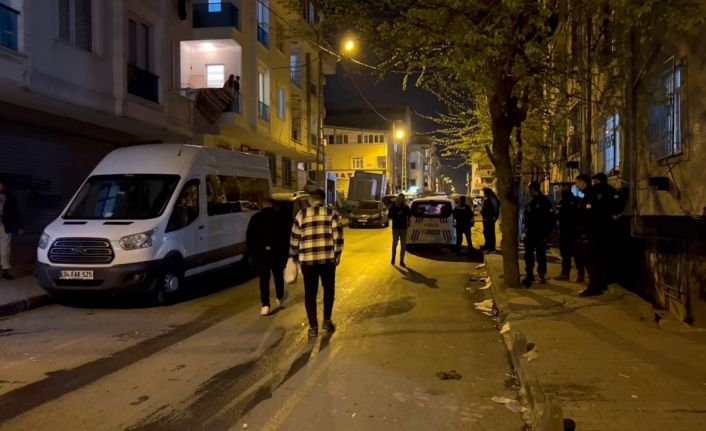 Başakşehir’de platonik aşk cinayeti, aşık olduğu kadını sokak ortasında öldürüp intihar etti