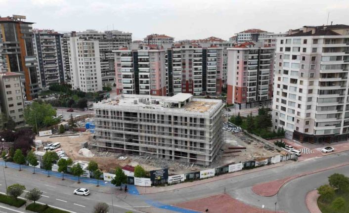 Başkan Altay: “Yenişehir Sosyal Tesisi ve Lise Medeniyet Akademisi inşaatı hızla yükseliyor”