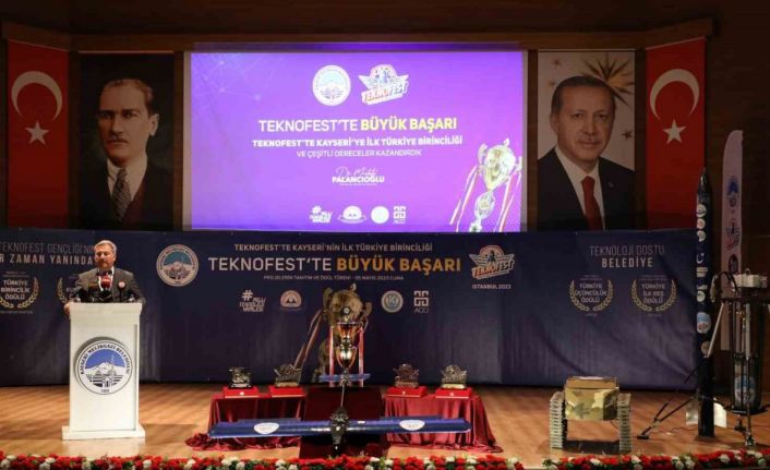Başkan Palancıoğlu: "Teknoloji takımı kuruyoruz"