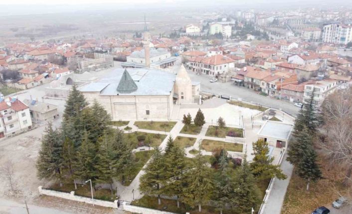 Beyşehir’deki tarihi camiyi Ramazan ayı boyunca 27 bin kişi ziyaret etti