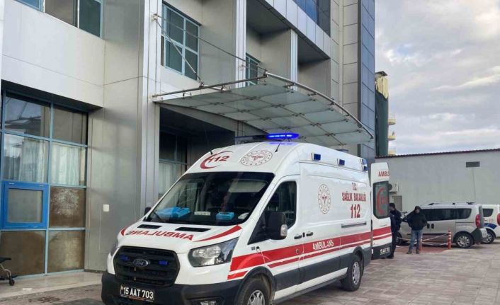 Burdur’da boya yaparken düşen kişi ağır yaralandı