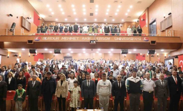 Burdur’da özel öğrencilerden özel gösteriler