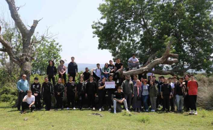 Bursa’da lise öğrencileri 22 Mayıs Uluslararası Biyolojik Çeşitlilik Gününe dikkat çetki