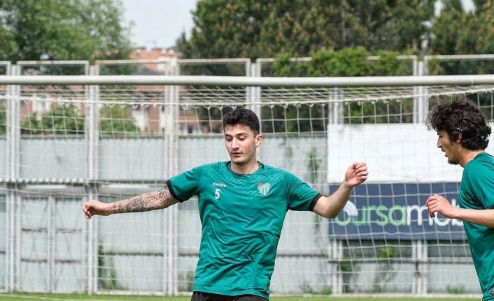 Bursaspor, Özlüce’de kampa girdi