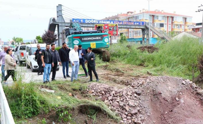 Çiftlikköy Kazımiye Deresi’nde büyük temizlik başladı