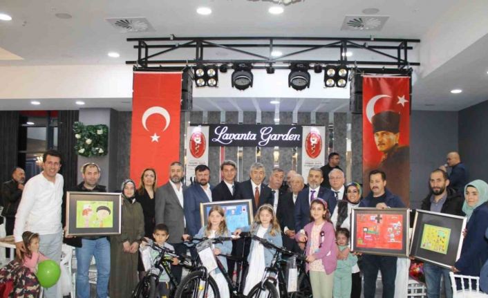 "Çocuklarımızın Gözünden Veteriner Hekimlik" temalı resim yarışmasının ödül töreni yapıldı